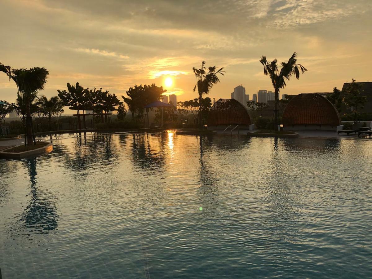 Almas Suites By Iconic Bliss Nusajaya  Kültér fotó